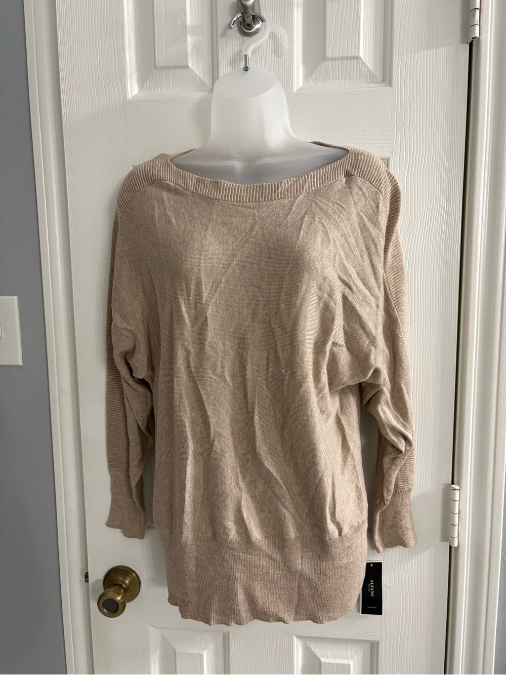 Alfani Women's Light Beige Boatneck Knit Sweater